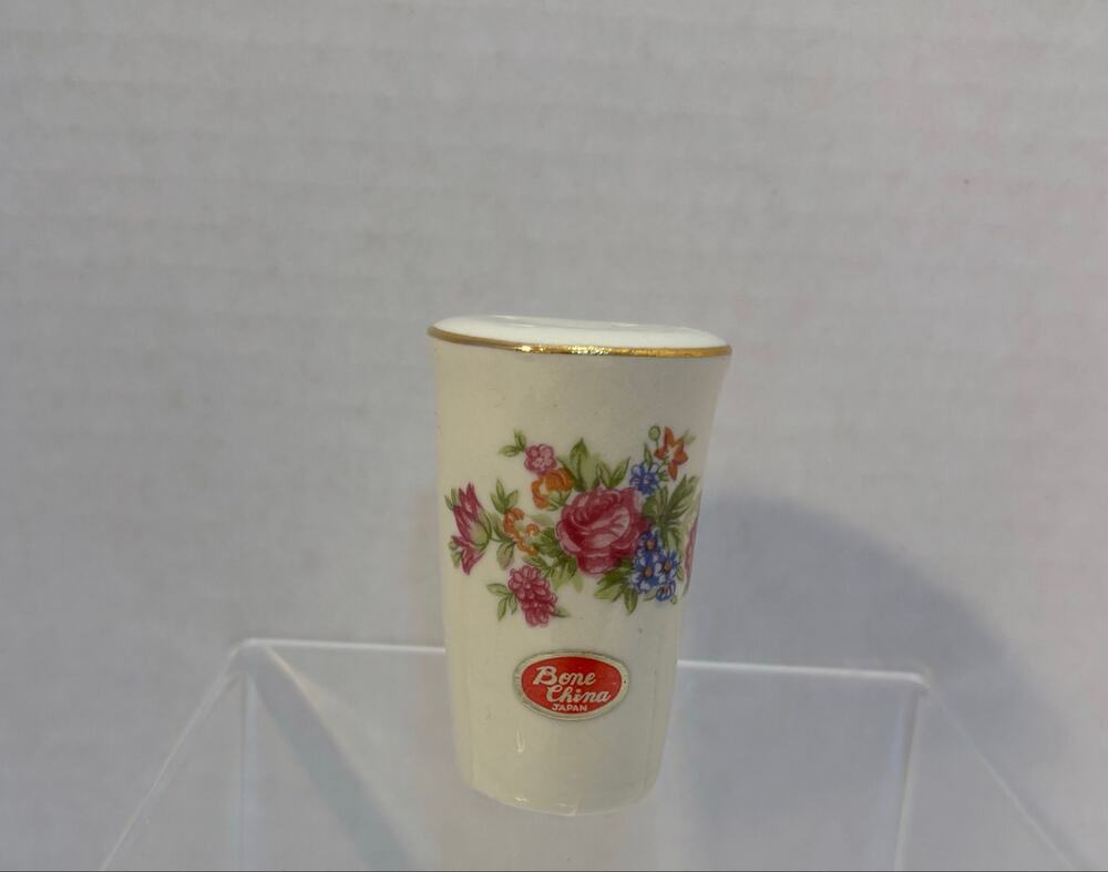 Vintage Bone China Floral Salt/Pepper shaker Made in Japan